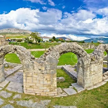 Brane * Salona